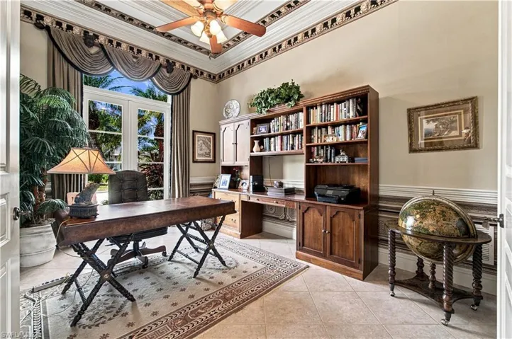 196 Cheshire Way, Naples, Florida 34110