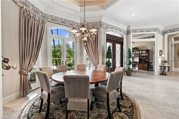 196 Cheshire Way, Naples, Florida 34110