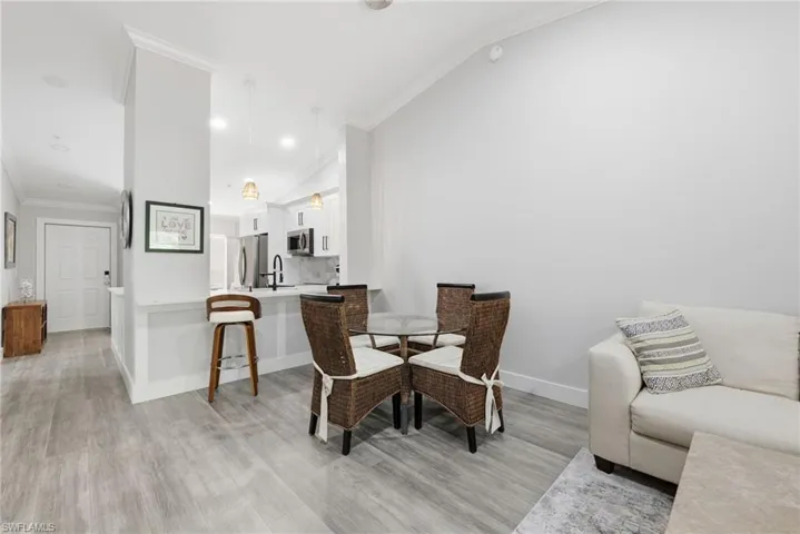 2845 Cypress Trace Cir 204, Naples, Florida 34119