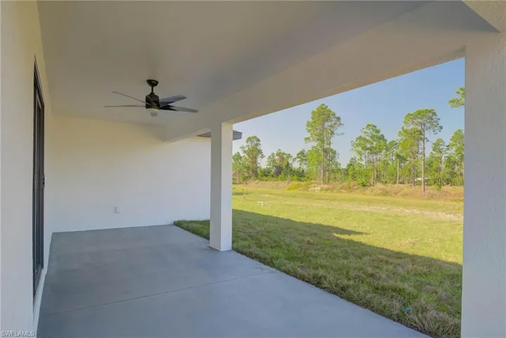 1004  Chadwick  ST, Lehigh Acres, FL 33974