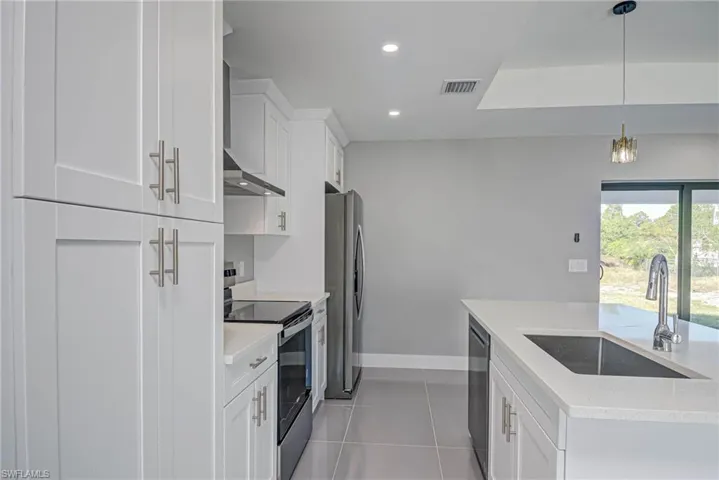 1004  Chadwick  ST, Lehigh Acres, FL 33974