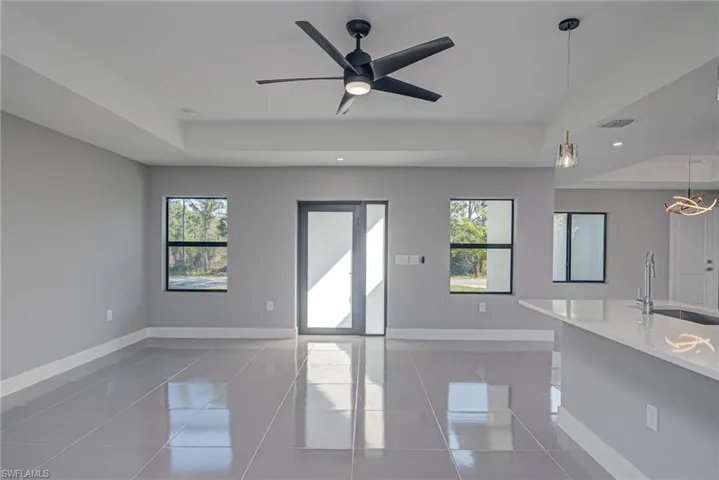 1004  Chadwick  ST, Lehigh Acres, FL 33974