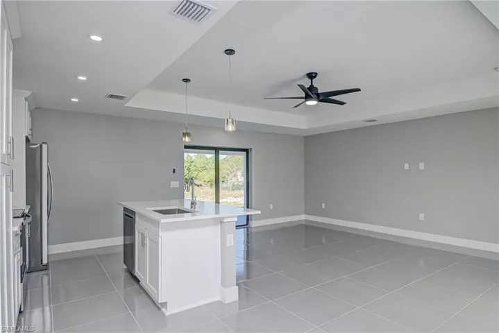 1004  Chadwick  ST, Lehigh Acres, FL 33974