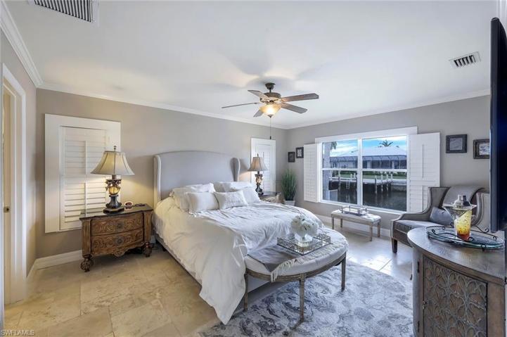 1830 Maywood CT, MARCO ISLAND FL 34145