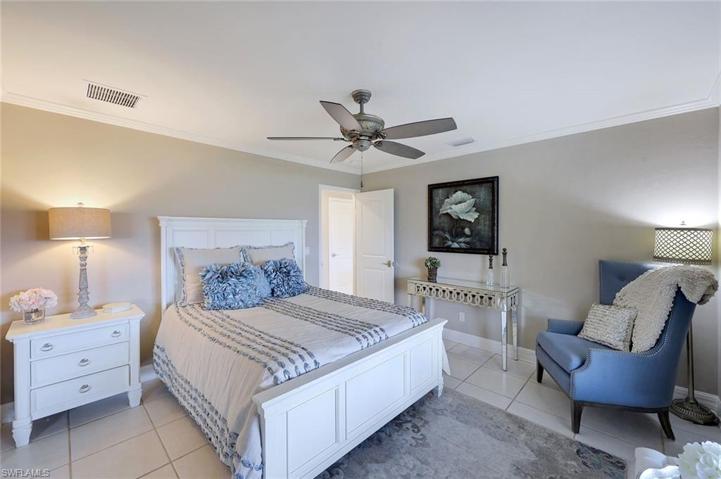 1830 Maywood CT, MARCO ISLAND FL 34145