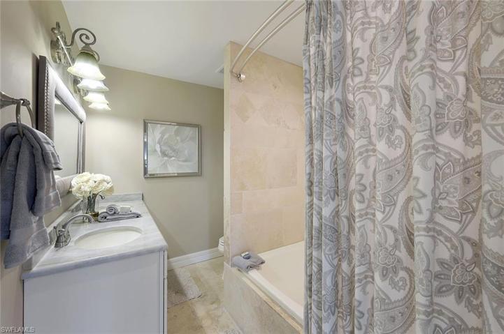 1830 Maywood CT, MARCO ISLAND FL 34145