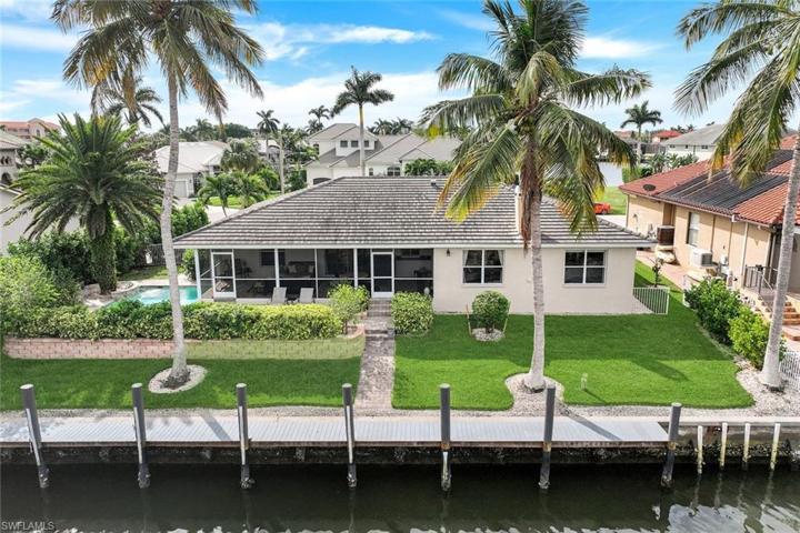 1830 Maywood CT, MARCO ISLAND FL 34145