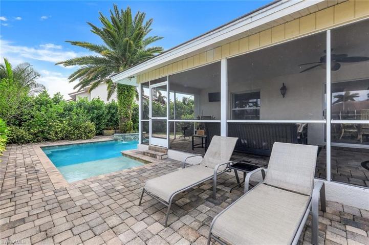 1830 Maywood CT, MARCO ISLAND FL 34145