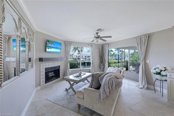 1830 Maywood CT, MARCO ISLAND FL 34145