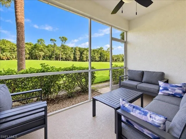 2905 Cypress Trace Cir 104, Naples, Florida 34119