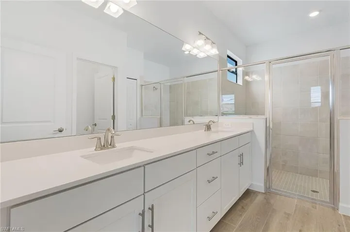 20662 Greenwich Pl, Estero, Florida 33928