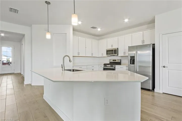 20662 Greenwich Pl, Estero, Florida 33928
