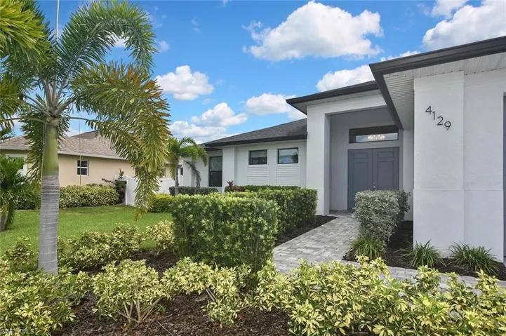 4129 Sw 14th Ave, Cape Coral, Florida 33914