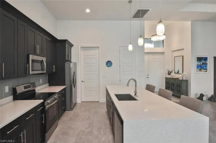 4129 Sw 14th Ave, Cape Coral, Florida 33914