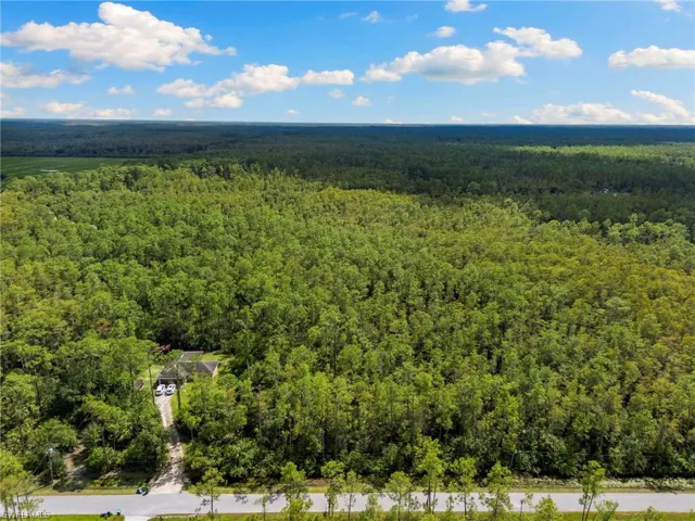 4820 2nd Ave Se, Naples, Florida 34117