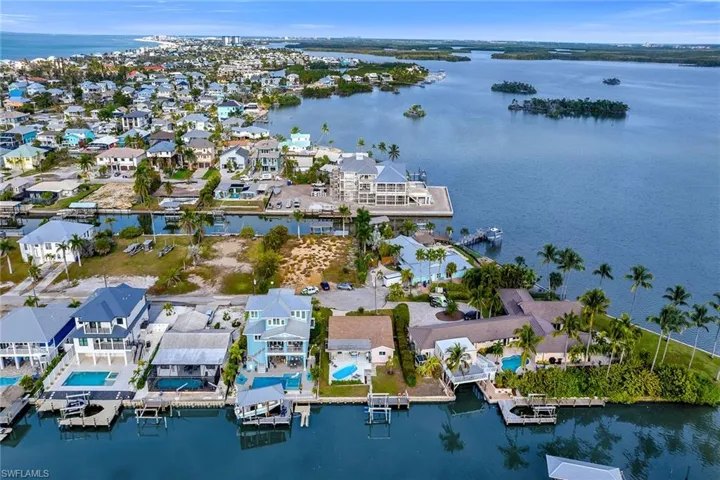 280 Ibis St, Fort Myers Beach, Florida 33931