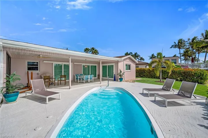 280 Ibis St, Fort Myers Beach, Florida 33931