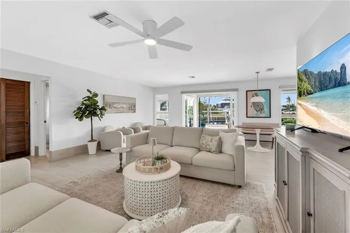 280 Ibis St, Fort Myers Beach, Florida 33931