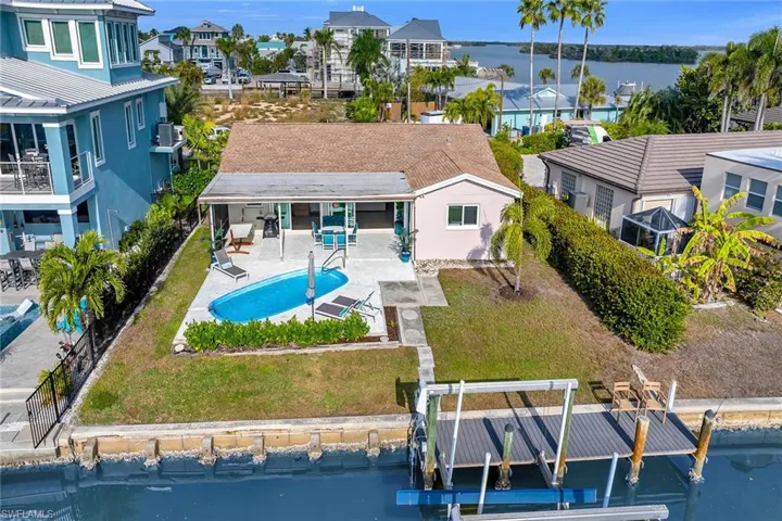 280 Ibis St, Fort Myers Beach, Florida 33931