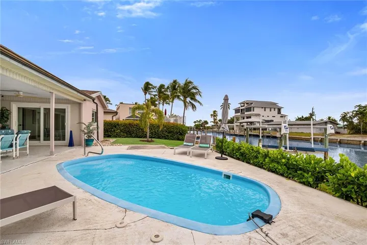 280 Ibis St, Fort Myers Beach, Florida 33931