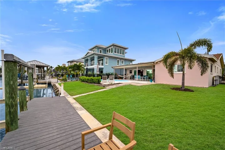 280 Ibis St, Fort Myers Beach, Florida 33931
