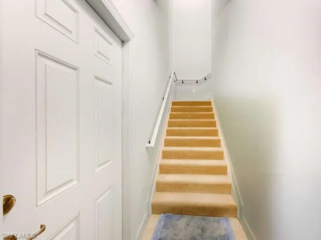 10351 Glastonbury Cir 202, Fort Myers, Florida 33913