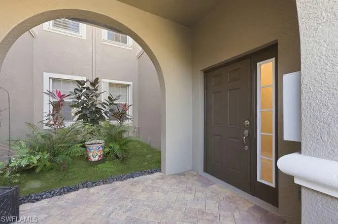 10351 Glastonbury Cir 202, Fort Myers, Florida 33913