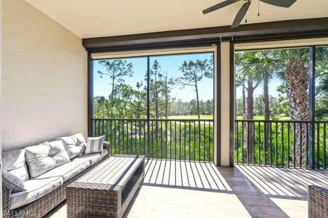 10351 Glastonbury Cir 202, Fort Myers, Florida 33913
