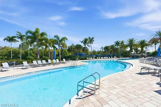 10351 Glastonbury Cir 202, Fort Myers, Florida 33913