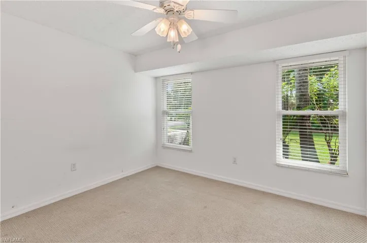 5875  Hidden Oaks  LN, Naples, FL 34119