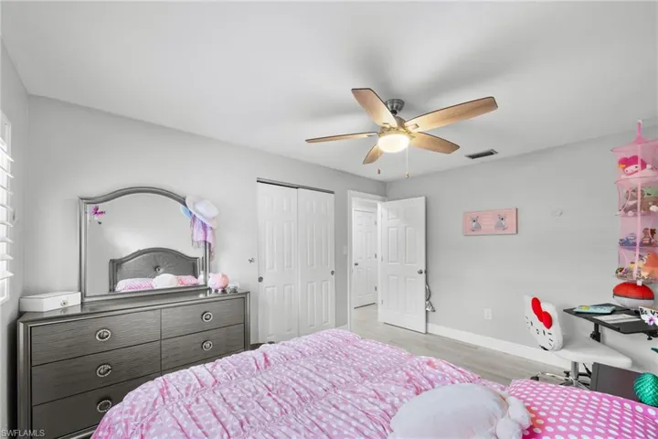 Guest - or kids - bedroom