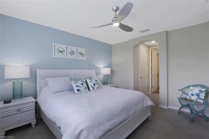 Master King Bed