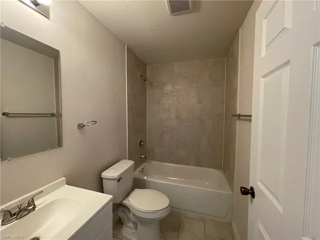 1407/1409 SE 8th  PL, Cape Coral, FL 33990