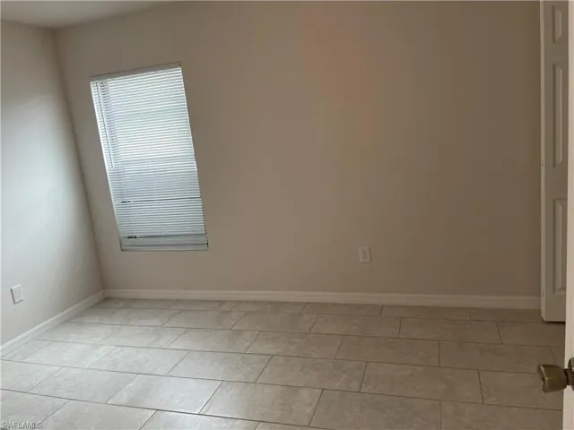 1407/1409 SE 8th  PL, Cape Coral, FL 33990