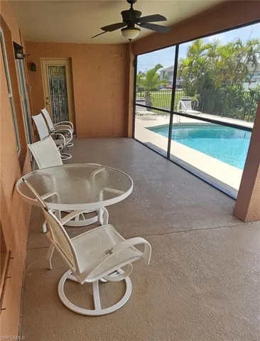 826 32nd Ter, Cape Coral, Florida 33914
