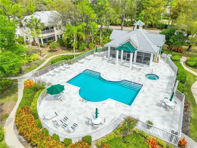 2839  Aintree  LN, Naples, FL 34112