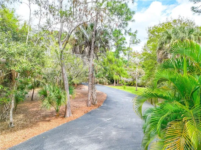 2839  Aintree  LN, Naples, FL 34112