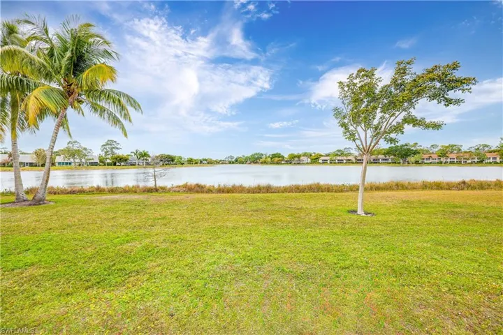 2839  Aintree  LN, Naples, FL 34112