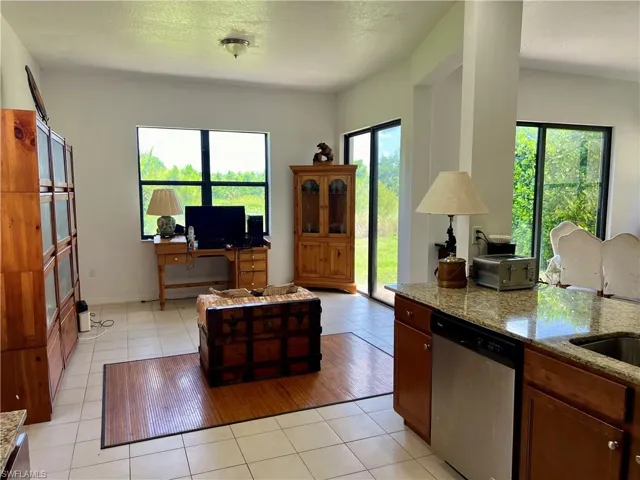Kitchen & family area/home office