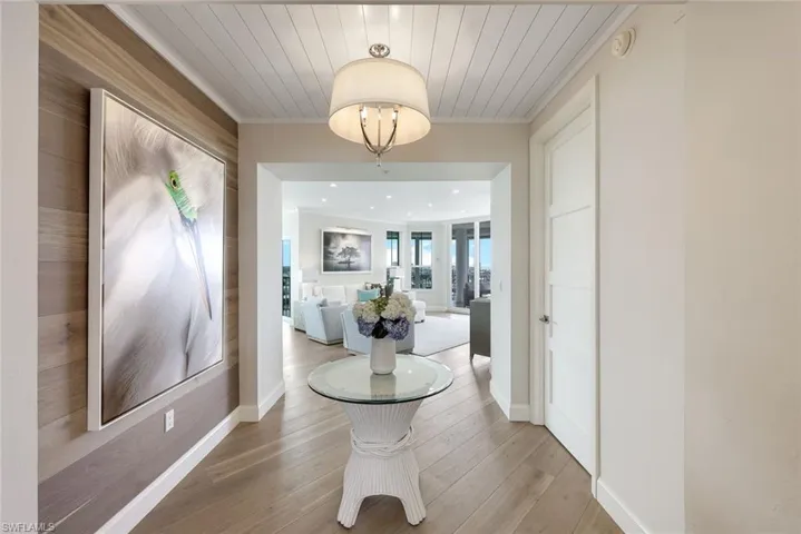 Foyer with Legno Bastone Flooring
