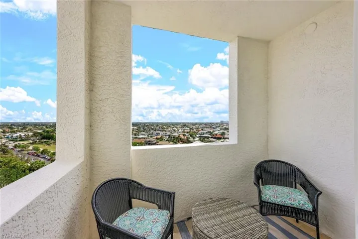 Guest suite lanai
