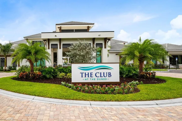 The Club at the Dunes entrance.