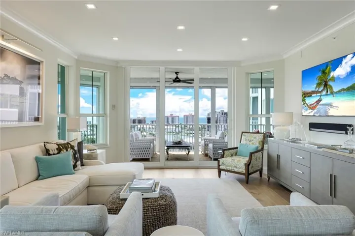 Light bright great room area.