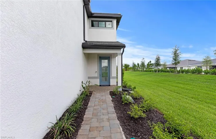 1863  Sierra  CT, Naples, FL 34120