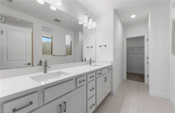 1863  Sierra  CT, Naples, FL 34120