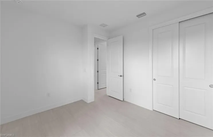 1863  Sierra  CT, Naples, FL 34120