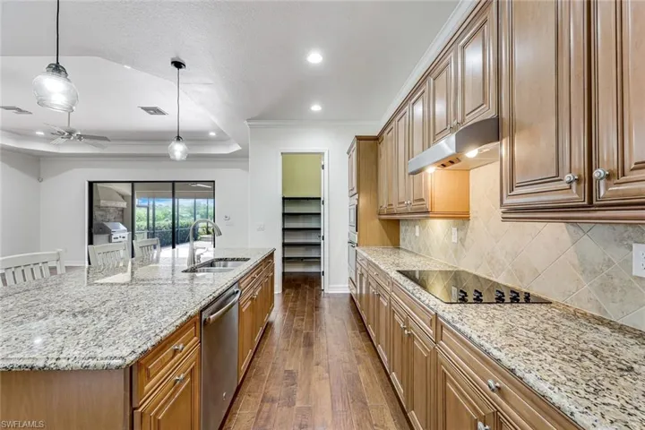 12643 Kinross Ln, Naples, Florida 34120