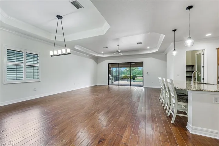 12643 Kinross Ln, Naples, Florida 34120