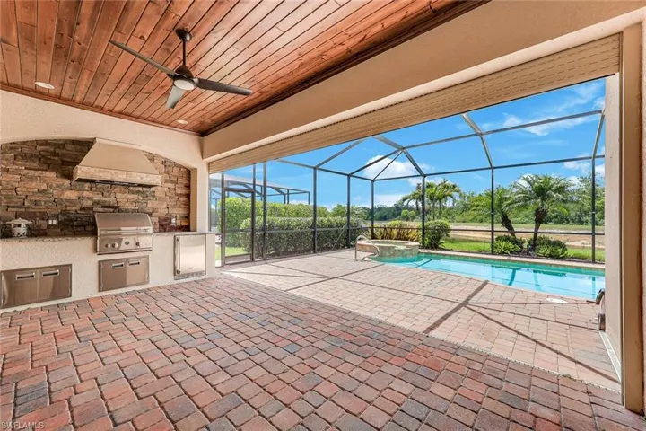 12643 Kinross Ln, Naples, Florida 34120