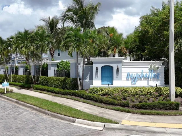2626 Seychelles Cir 1405, Naples, Florida 34112